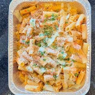 HALF TRAY RIGATONI ALLA BOLOGNESE