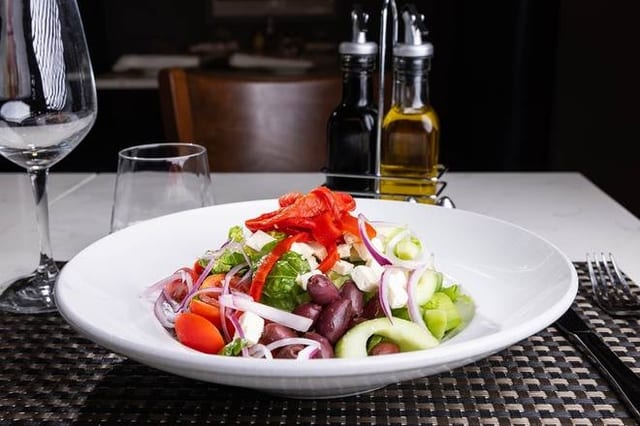 HALF TRAY GREEK SALAD.